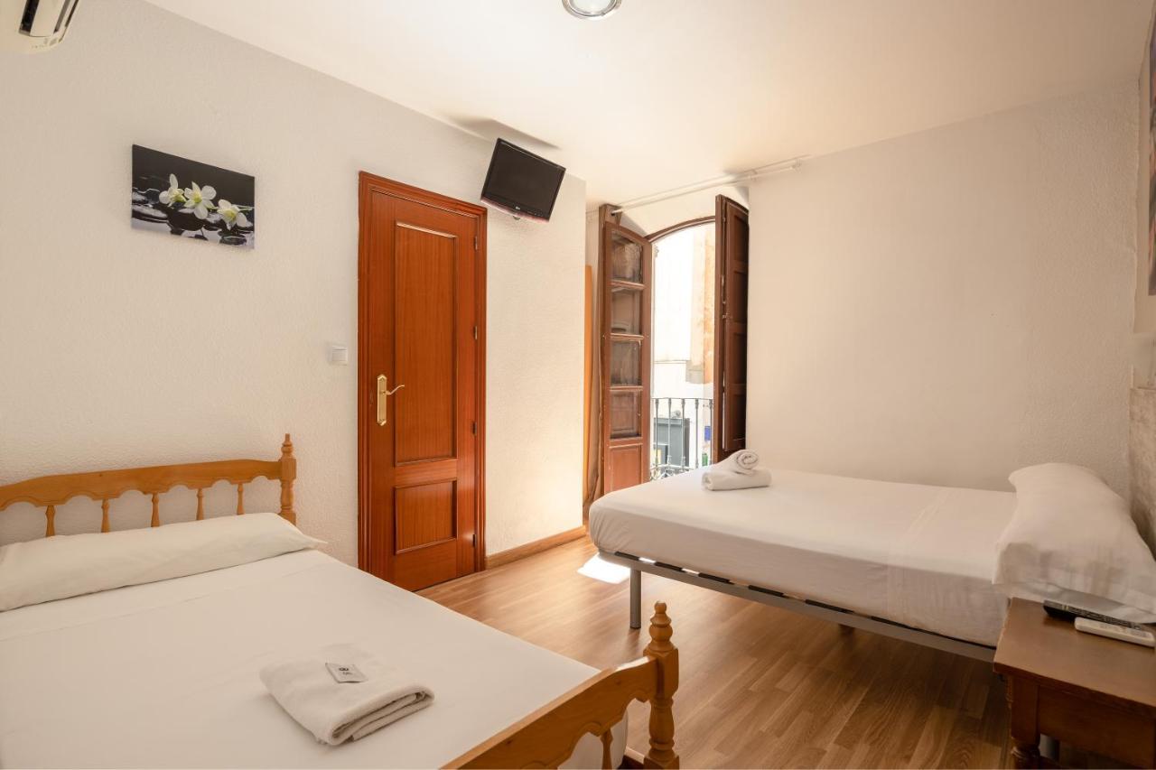 Pension Zacatin Granada Exterior photo