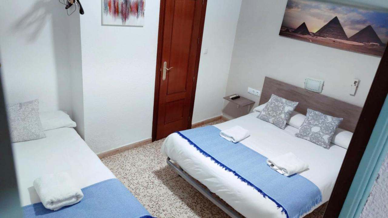 Pension Zacatin Granada Exterior photo